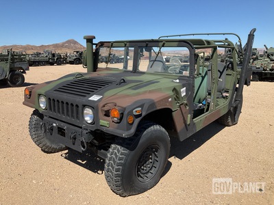 2004 AM General M1123 HMMWV 4 Door w/Truck Body