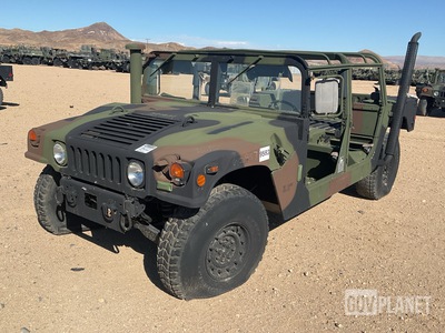 2005 AM General M1123 HMMWV 4 Door Soft Top w/Truck Body