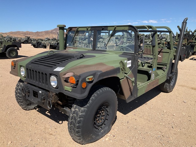 2005 AM General M1123 HMMWV 4 Door w/Truck Body