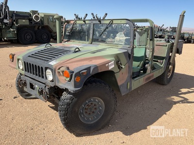 2004 AM General M1123 HMMWV 4 Door w/Truck Body