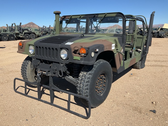 2002 AM General M1123 HMMWV 4 Door w/Truck Body 2002 AM General M1123 HMMWV 4 Door w/Truck Body