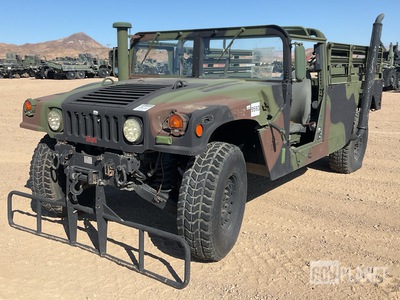2002 AM General M1123 HMMWV 2 Door w/Truck Body
