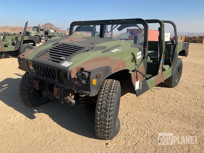 AM General M1123 HMMWV 4 Door w/Truck Body