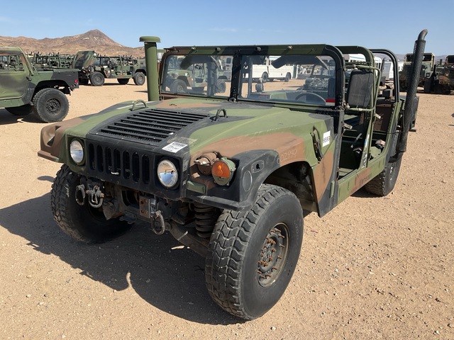 2001 AM General M1123 HMMWV 4 Door w/Truck Body