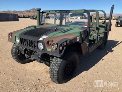 2001 AM General M1123 HMMWV 4 Door w/Truck Body