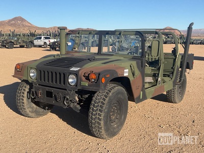 2001 AM General M1123 HMMWV 4 Door w/Truck Body