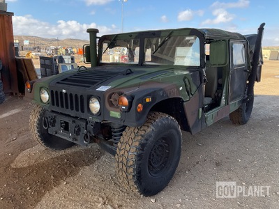 2000 AM General M1123 HMMWV 4 Door Soft Top w/Truck Body