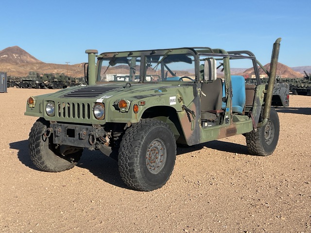 2000 AM General M1123 HMMWV 4 Door w/Truck Body
