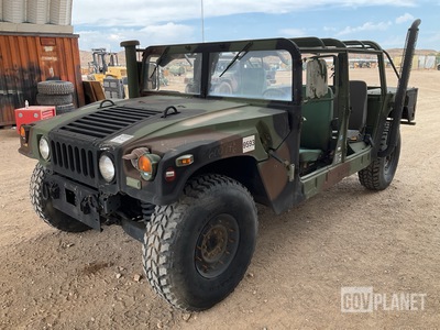 2000 AM General M1123 HMMWV 4 Door w/Truck Body