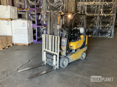2021 Yale GLC040SVXNEAE082 3750 lb Cushion Tire Forklift