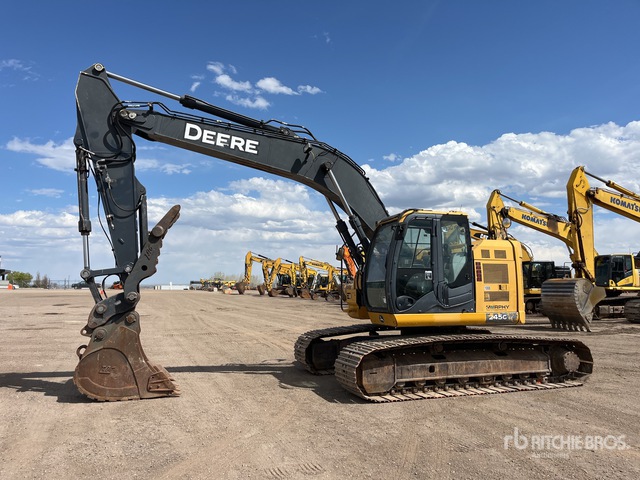 2015 John Deere 245G LC Tracked Excavator | Ritchie Bros. Auctioneers