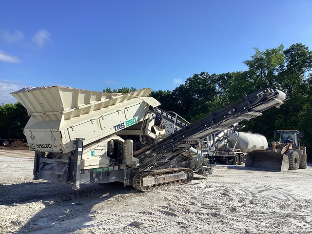 2022 Terex TRS 550 Tracked Screen Plant 2022 Terex TRS 550 Tracked Screen Plant