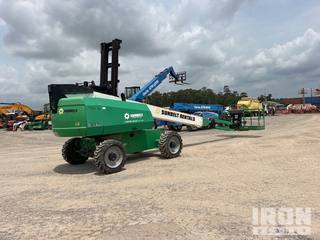 ELEVADOR TELESCóPICO 2015 JLG 4WD 660SJ