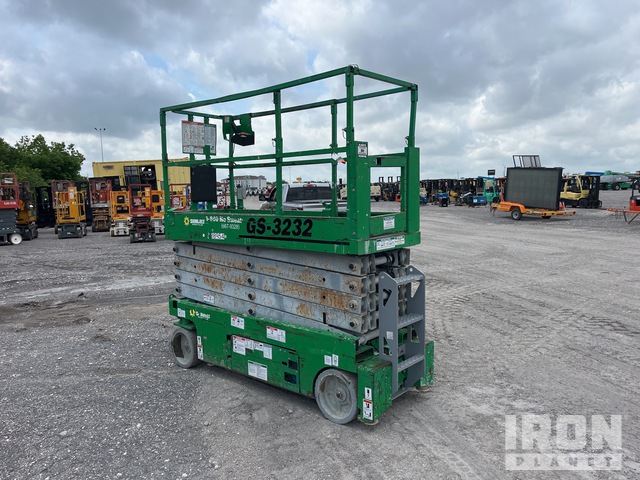 ELEVADOR TIJERA 2015 GENIE GS3232