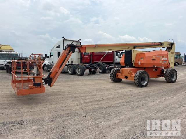 ELEVADOR ARTICULADO 2017 JLG 4WD 800AJ