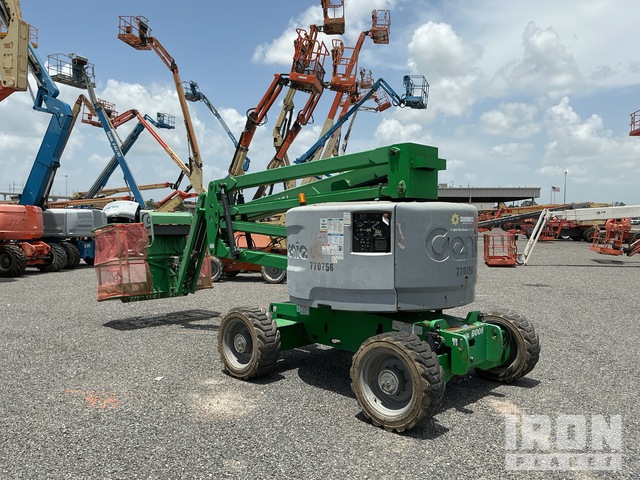 ELEVADOR ARTICULADO 2015 GENIE 4WD Z4525J