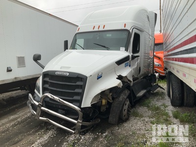 2020 Freightliner Cascadia 126 6x4 Ciągnik siodłowy T/A z kabiną sypialną (Inoperable)