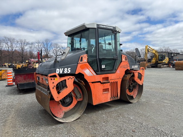 2010 Hamm DV85 Double Drum Roller