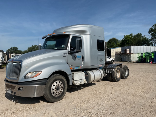 2019 International LT625 6x4 T/A Sleeper Truck Tractor