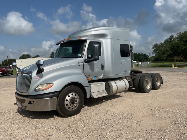 2019 International LT625 6x4 T/A Sleeper Truck Tractor