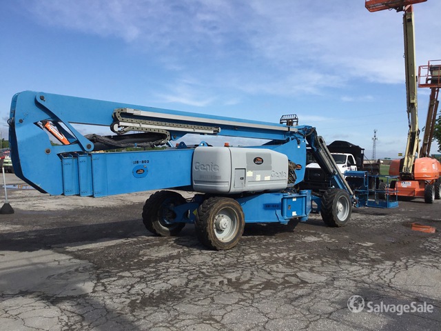 2013 Genie ZX-135 4WD Diesel Articulating Boom Lift in Tulsa