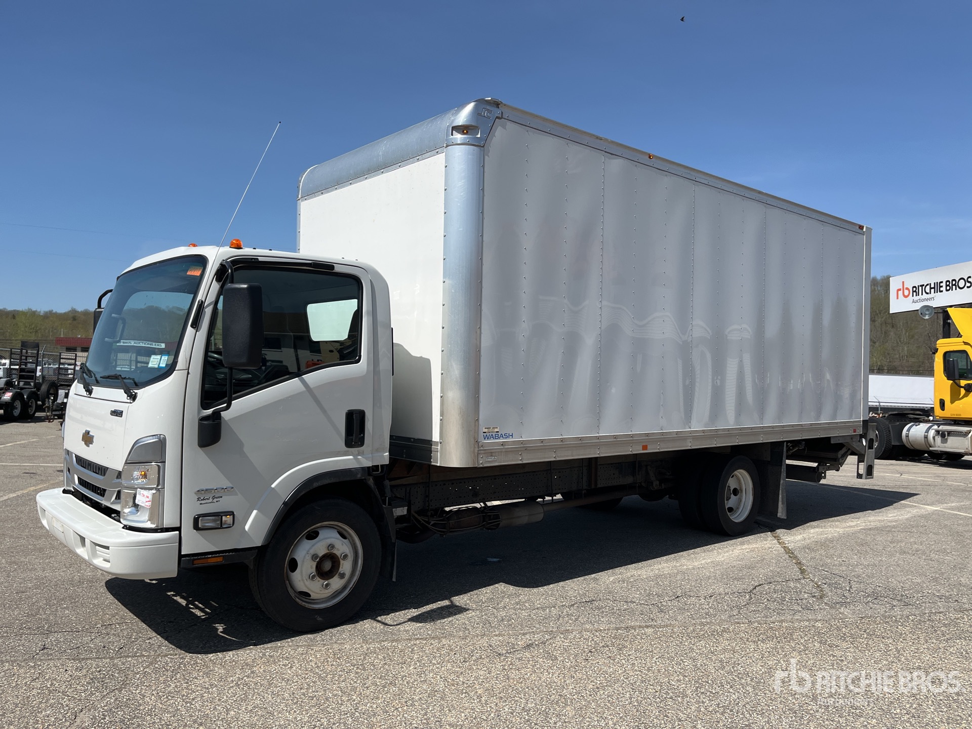 2024 Chevrolet 4500 HG 4x2 Van Truck