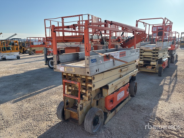 2007 JLG 2030ES Electric Scissor Lift (Inoperable) | Ritchie Bros ...