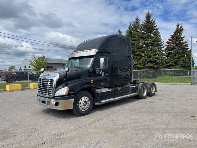 2009 Freightliner Cascadia 125 6x4 T/A Sleeper Truck Tractor | Ritchie ...