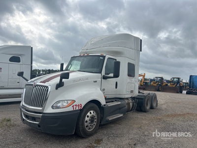 2019 International LT625 6x4 T/A Sleeper Truck Tractor