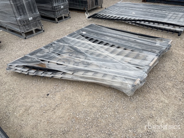 14 ft x 8 ft Bi-Parting Driveway Gate (Unused) | Ritchie Bros. Auctioneers