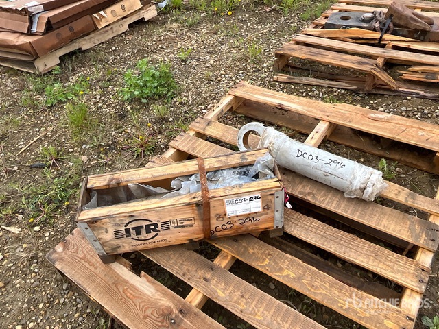 Center Pin - Fits Dozer | Ritchie Bros. Auctioneers