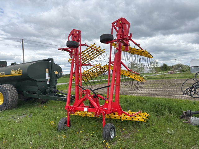 2017 APV ST1200 28 ft Harrow