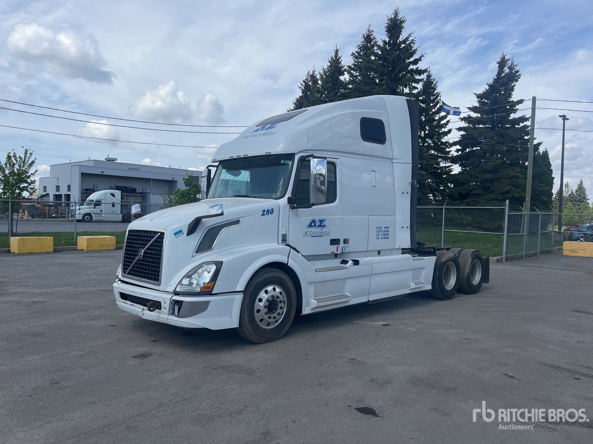 2017 Volvo VNL 6x4 Sleeper Truck Tractor