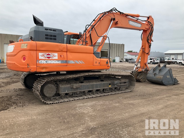 EXCAVADORA 2014 DOOSAN DX300LC5