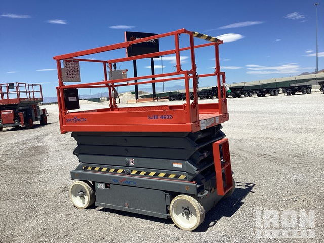 ELEVADOR TIJERA 2014 SKYJACK SJIII4632
