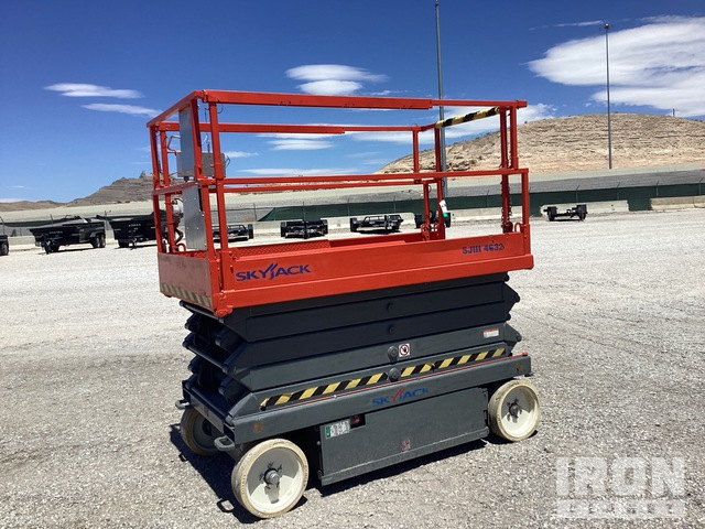 ELEVADOR TIJERA 2014 SKYJACK SJIII4632