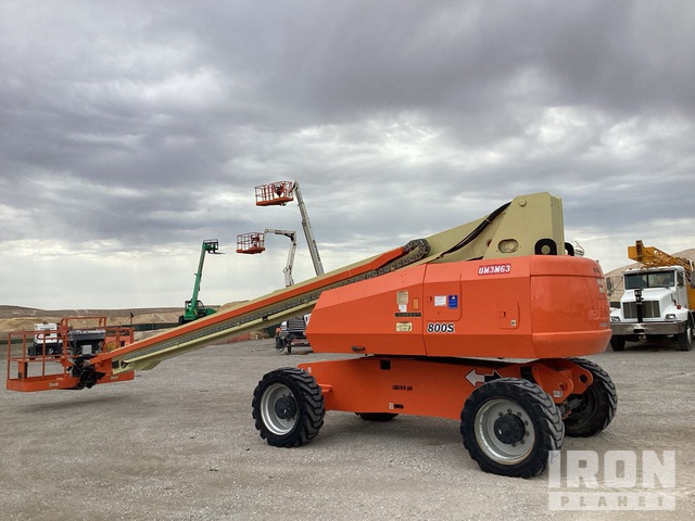 ELEVADOR TELESCóPICO 2014 JLG 4WD 800S