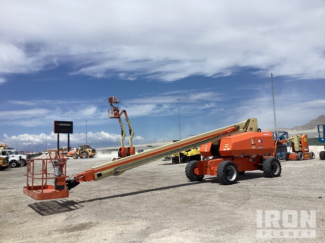 ELEVADOR TELESCóPICO 2014 JLG 4WD 800S