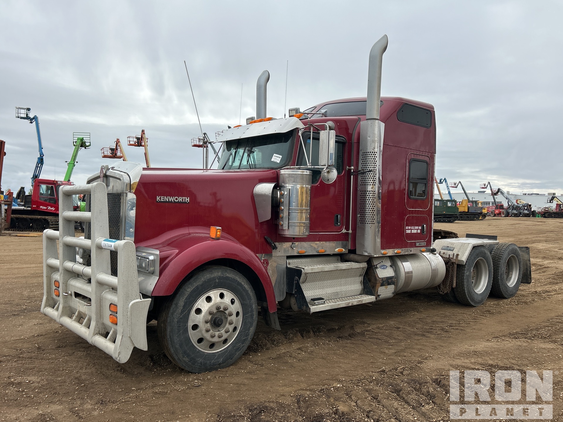 2014 Kenworth W900 6x4 Cabeza Tractora Cabina Dormitorio