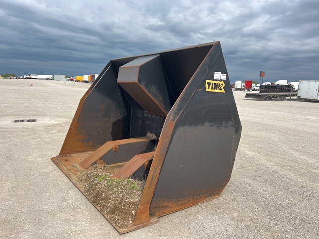 Tink RE4088 120 in 9 cyd Roll-Out Wheel Loader Bucket - Fits Komatsu WA380-8