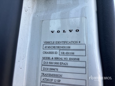 2024 Volvo 6x4 T/A Sleeper Truck Tractor