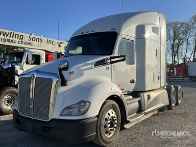 2019 Kenworth T680 6x4 T/A Sleeper Truck Tractor