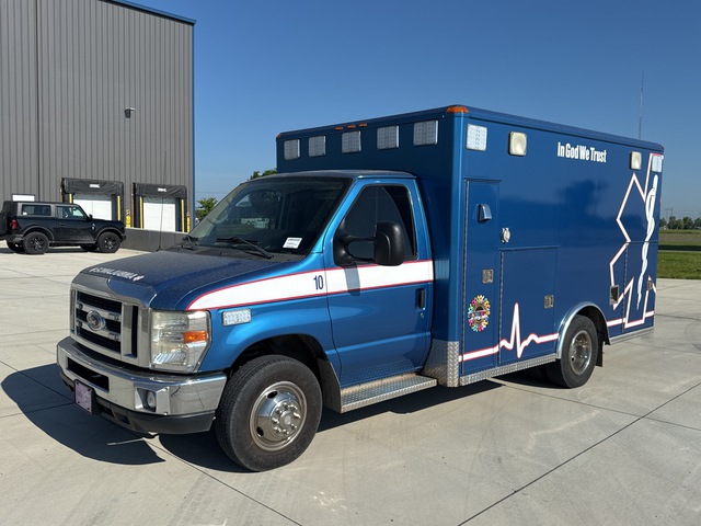 2010 Ford E-350 Super Duty Ambulance 2010 Ford E-350 Super Duty Ambulance