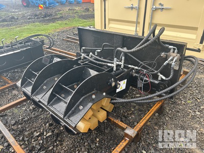 2025 GIYI GY-CG34 Skid Steer Clamp Grabber (Unused)