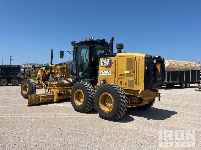 MOTOCONFORMADORA CATERPILLAR 150 2020