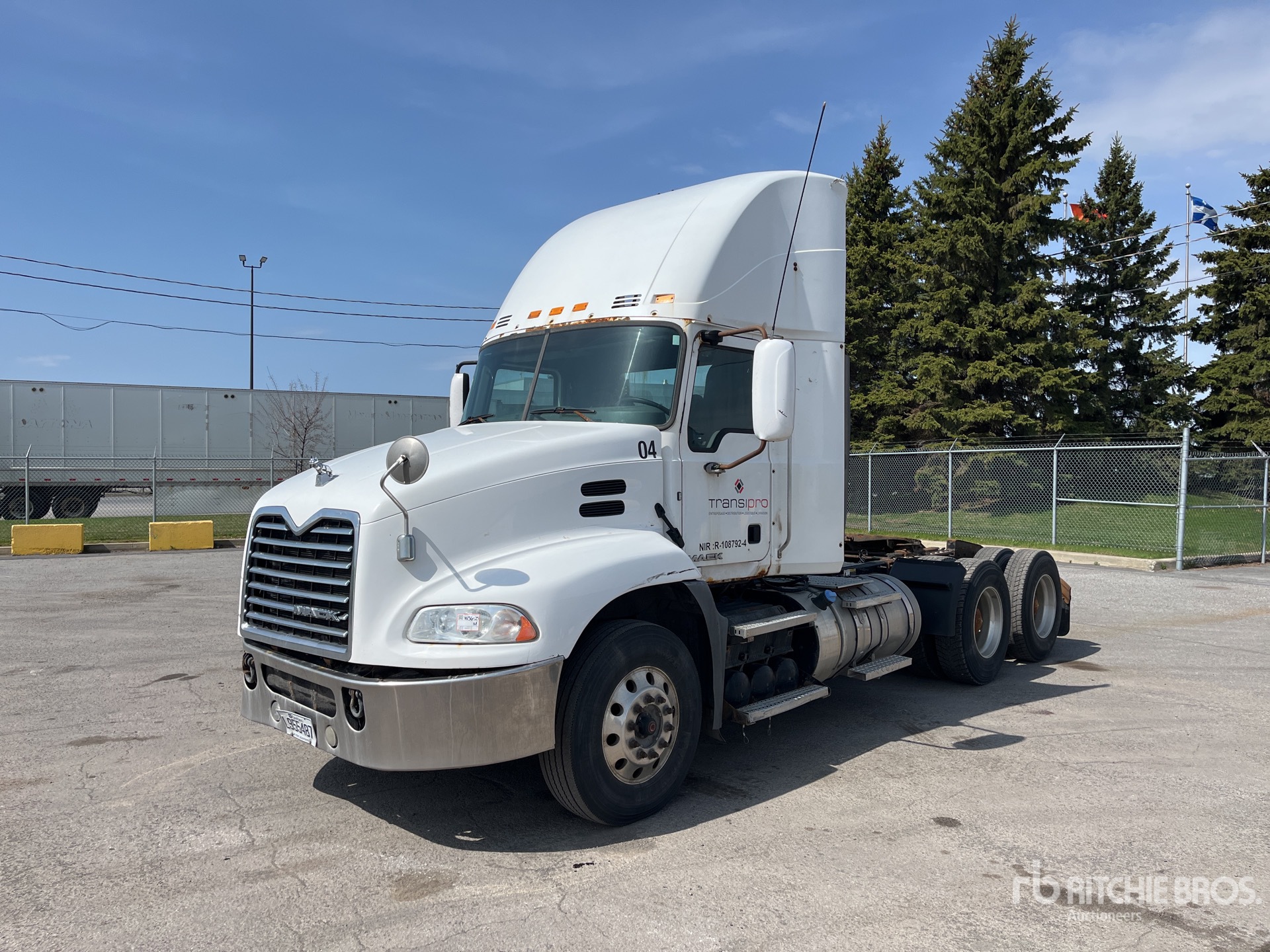 2015 Mack CXU613 6x4 3-Achs Sattelzugmaschine