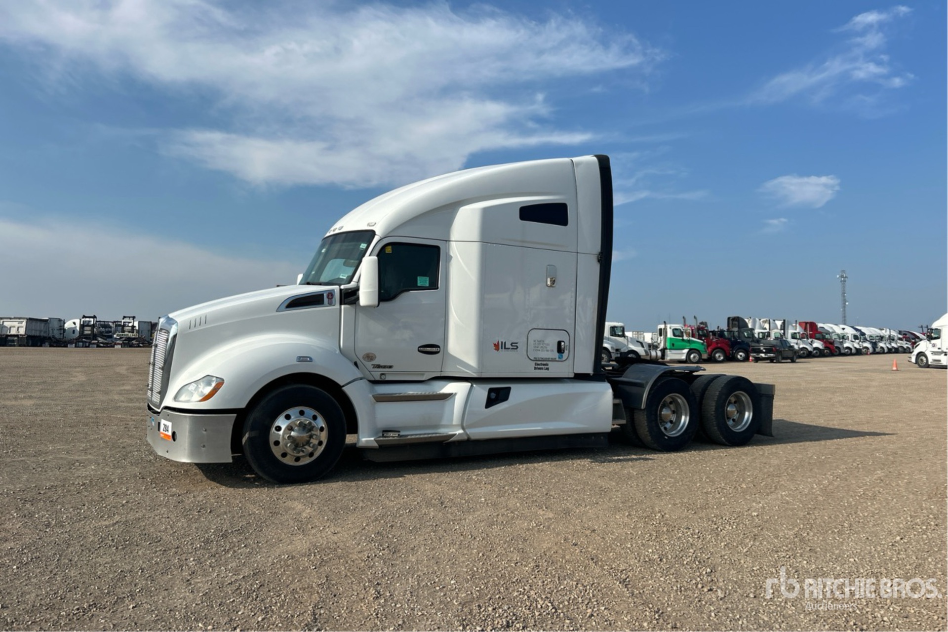 2020 Kenworth T680 6x4 Tracteur Routier Couchette