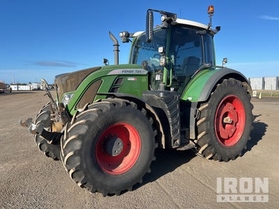 2019 Fendt 724 Vario Profi Plus Tracteur agricole 4 roues motrices