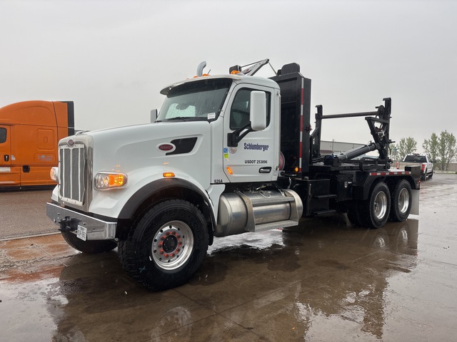 2021 Peterbilt 567 6x4 Reel Truck