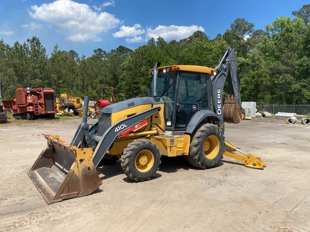 2017 John Deere 410L